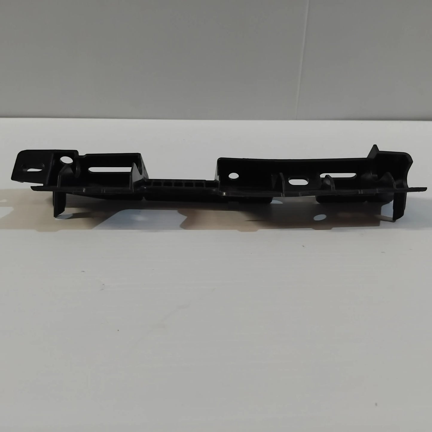 Genuine Right "A" Pillar Bracket - Ford Mustang 2015-2023 | 5354292
