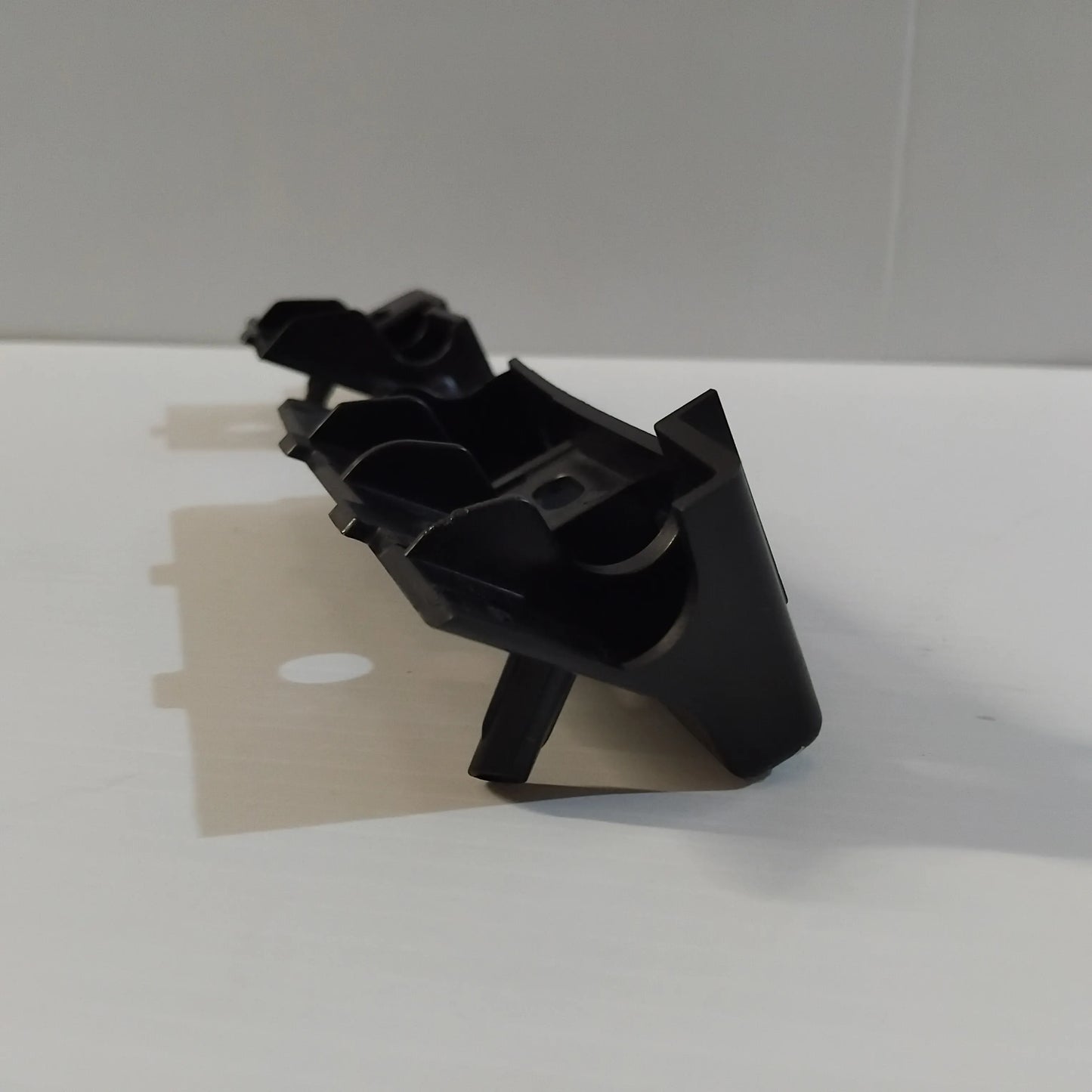 Genuine Right "A" Pillar Bracket - Ford Mustang 2015-2023 | 5354292