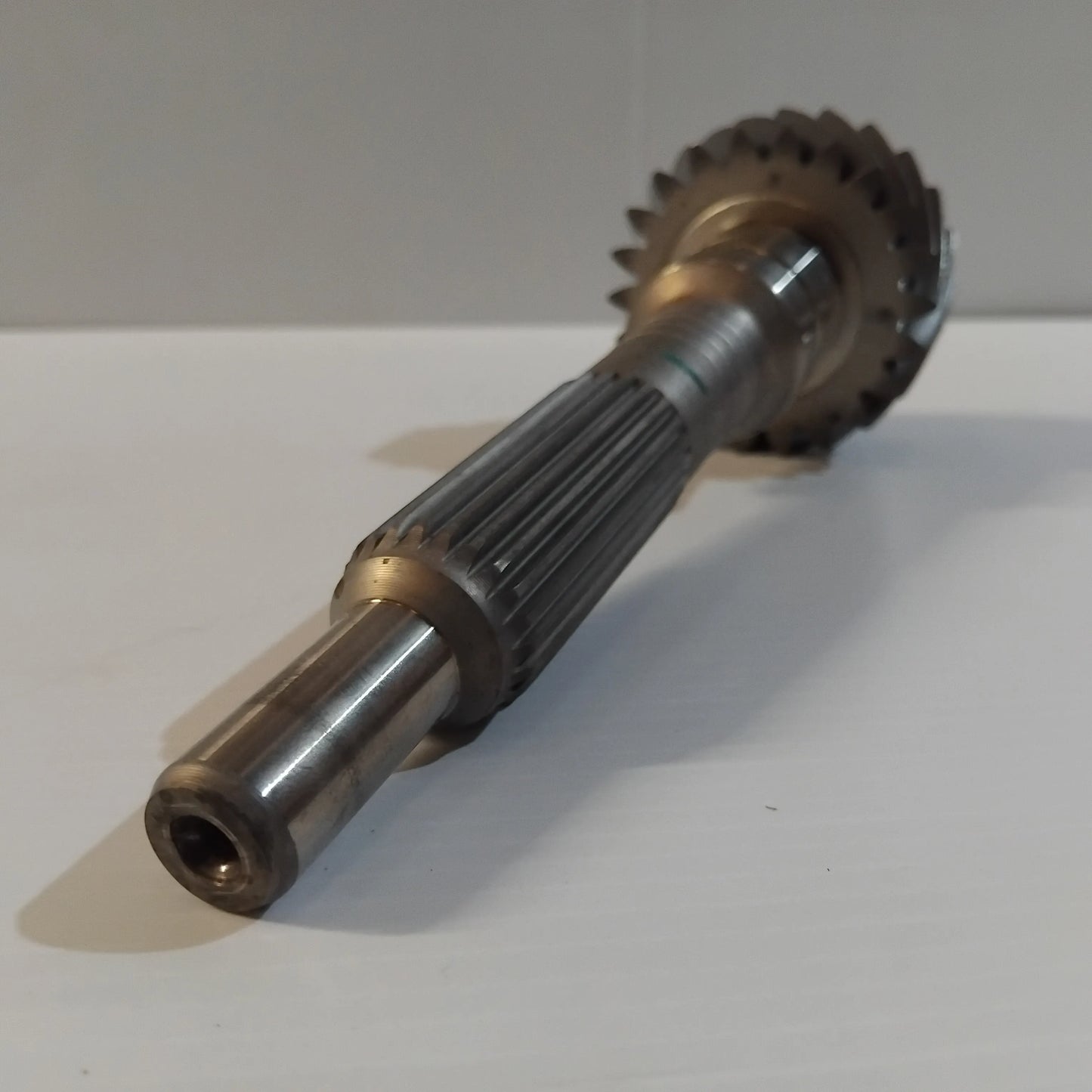 Genuine Input Shaft - Ford Transit 2016- 6-Speed Manual 2.2 | 2076558