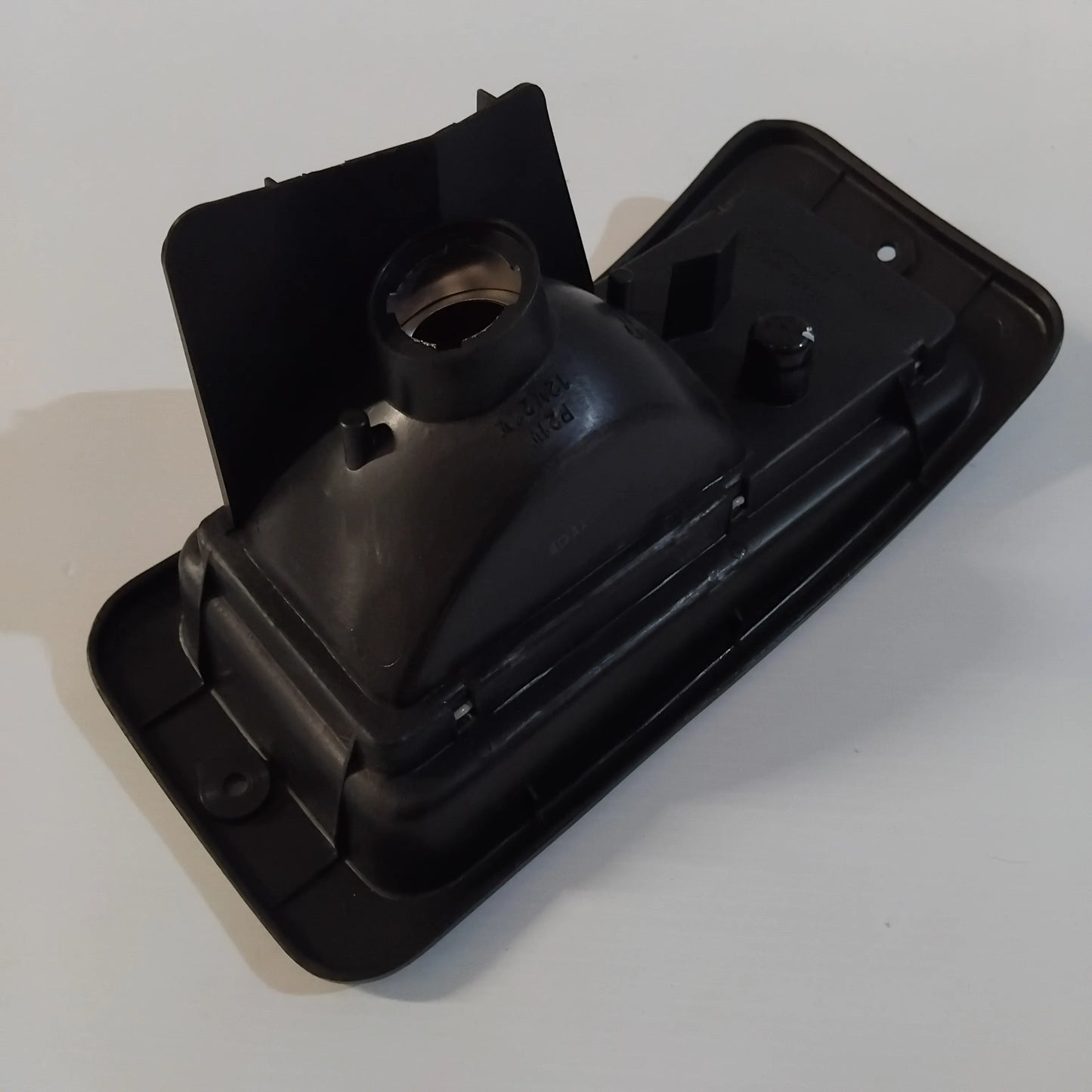 Genuine Mitsubishi Lamp Unit,Tail,Rh | 8337A086