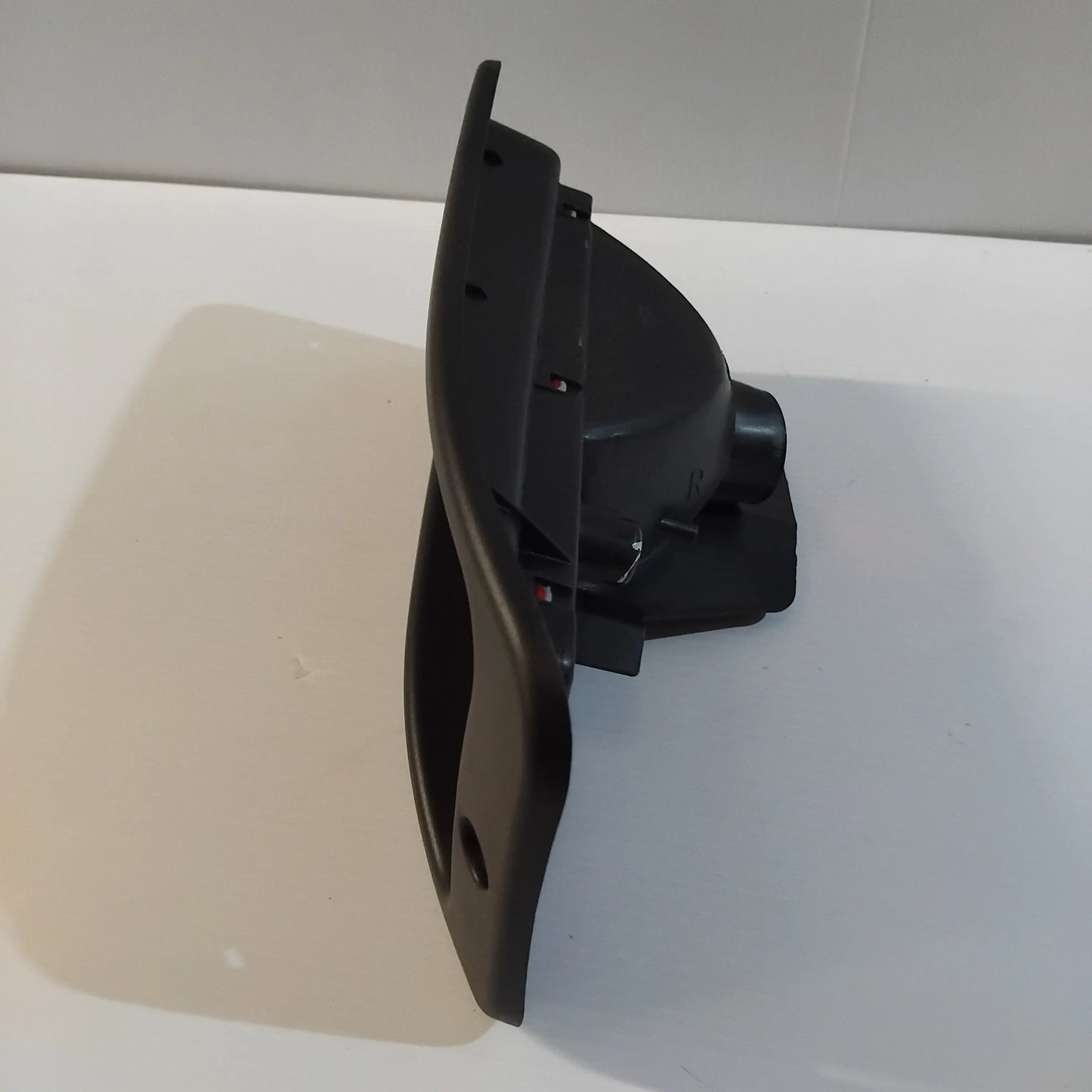 Genuine Mitsubishi Lamp Unit,Tail,Rh | 8337A086