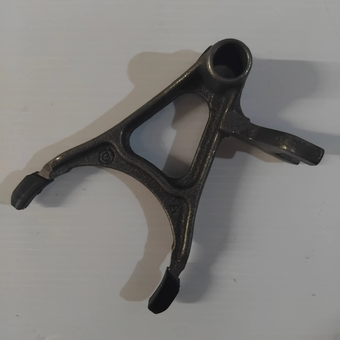 Genuine Clutch Fork - 3rd and 4th - Alfa Romeo 156 / Fiat 500L | 46820995