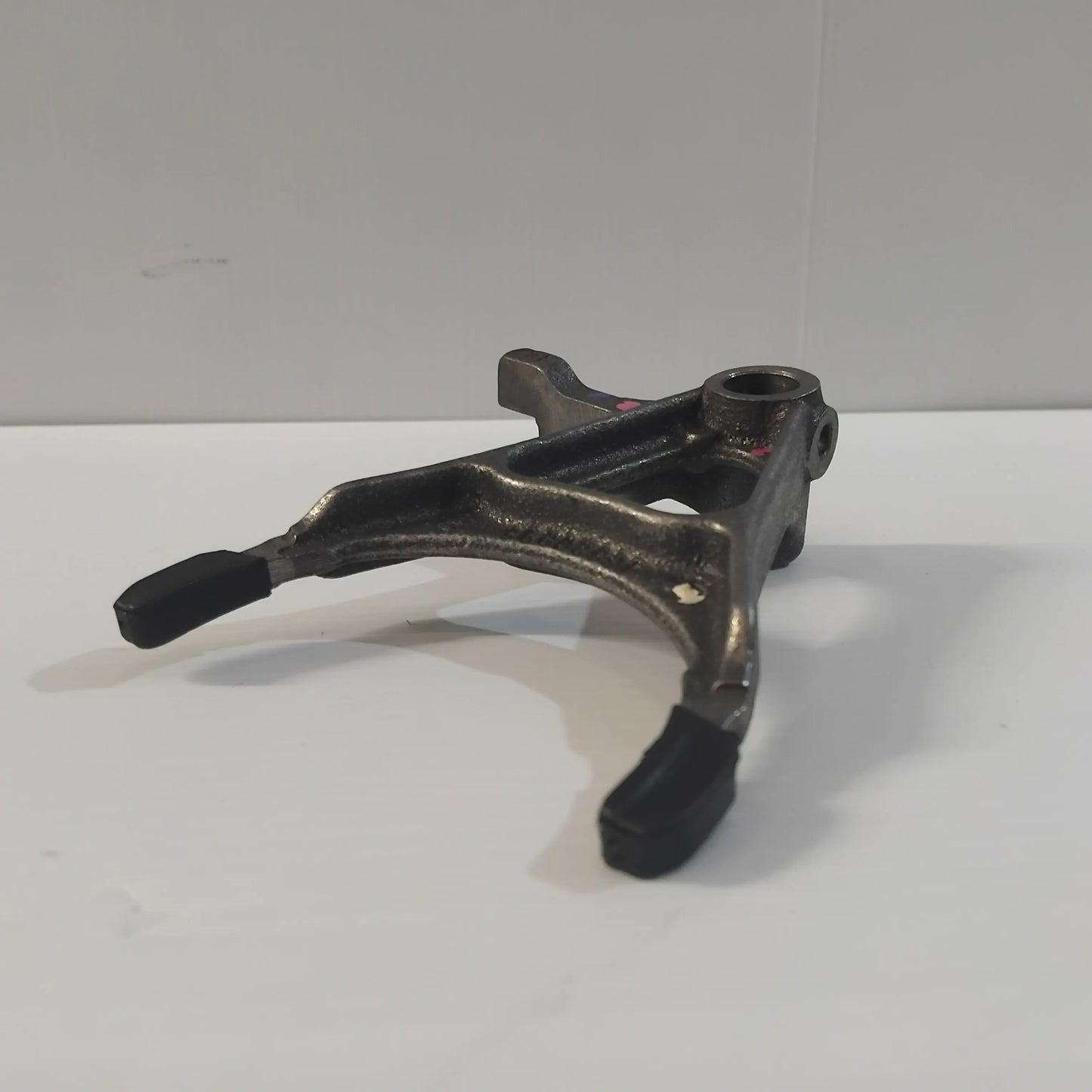 Genuine Clutch Fork - 3rd and 4th - Alfa Romeo 156 / Fiat 500L | 46820995