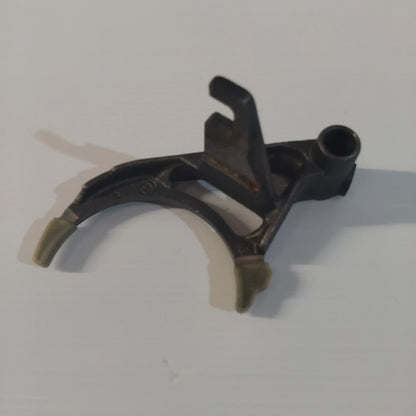 Genuine 1st - 2nd Gear Shift Fork - Fiat 500X / Alfa Romeo Mito 1.3 | 55241768