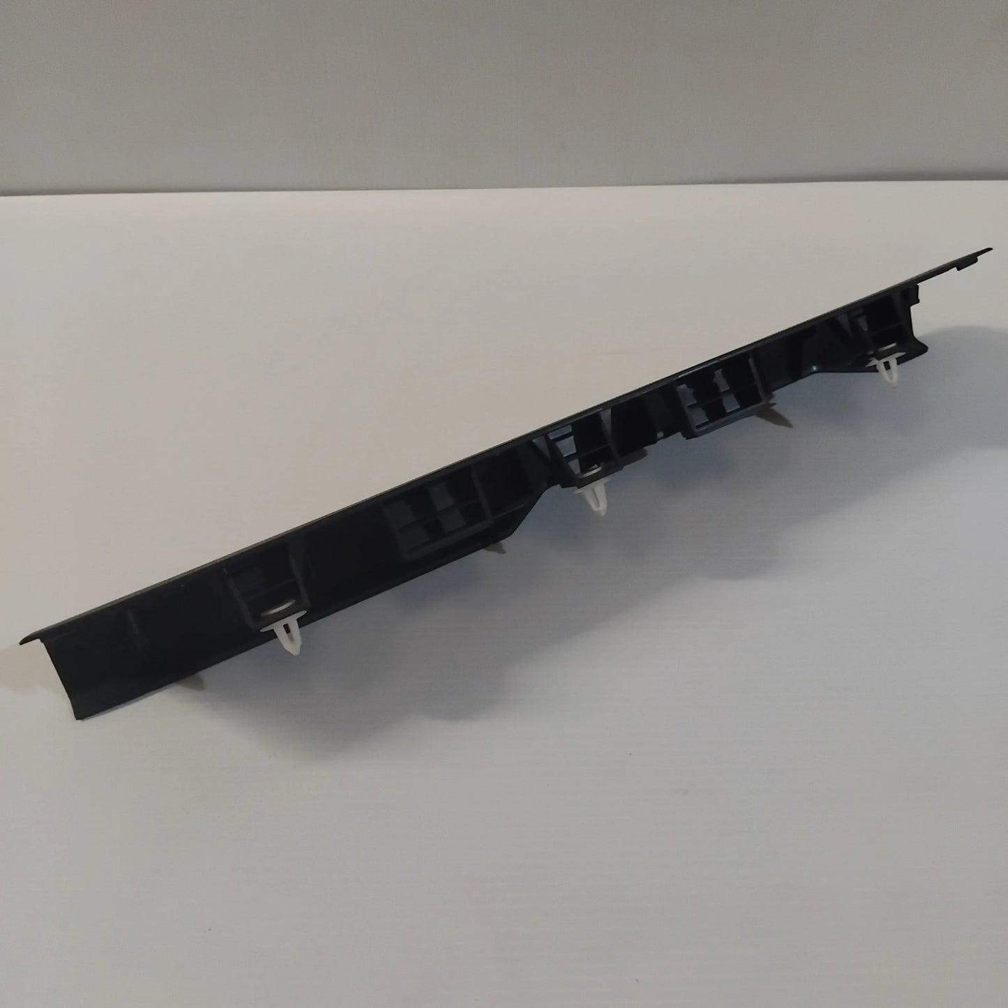 Genuine Front Left Door Scuff Plate - Ford Fiesta 2013-2019 | 1892093