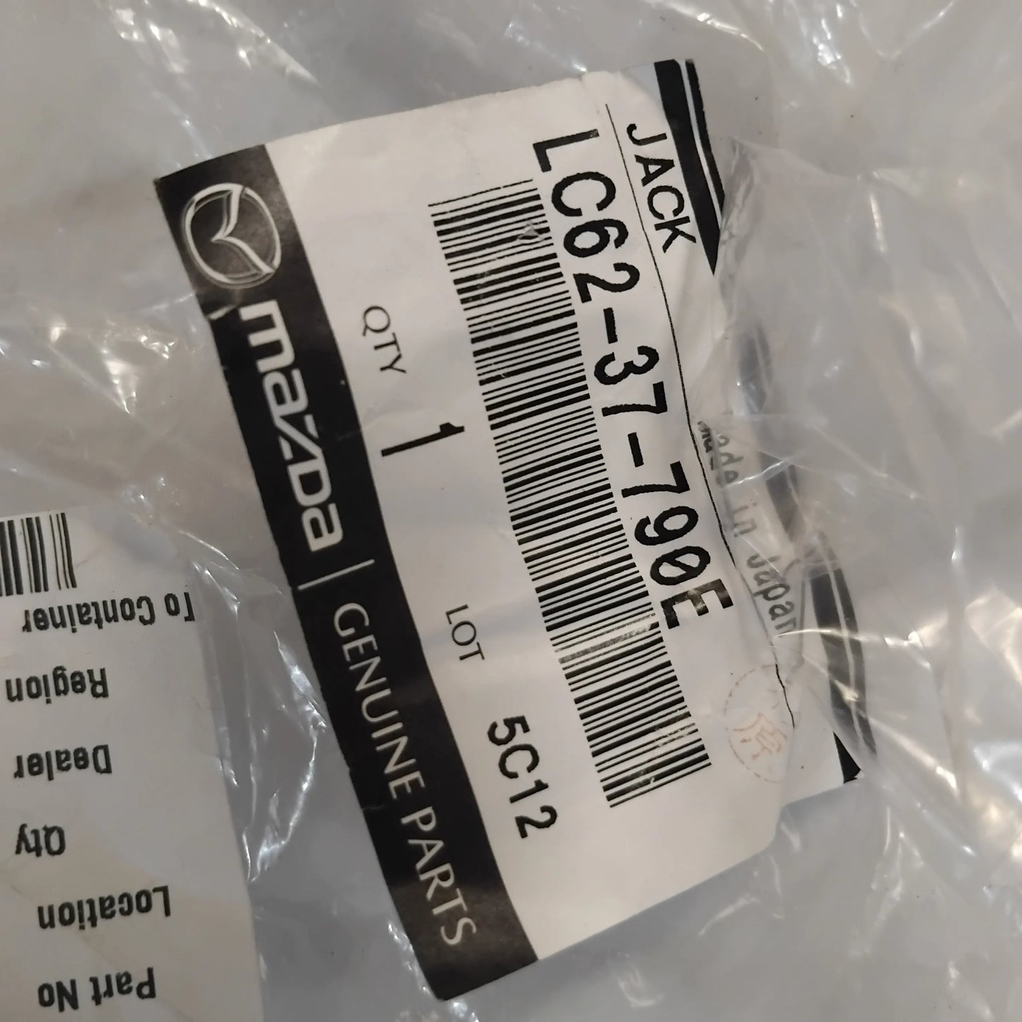 Genuine Lifting Car Jack - Mazda CX-5 / CX-9 2020-2021 | LC6237790E