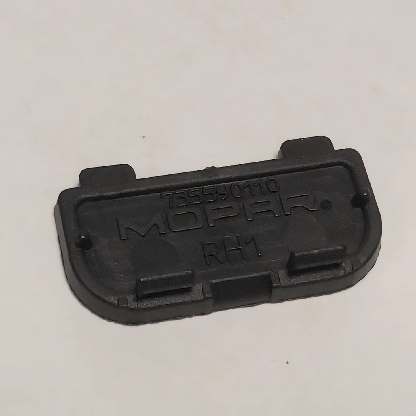 Genuine Fiat Plug | 735599497