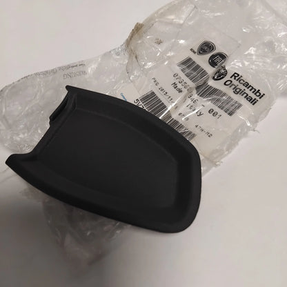 Genuine Fiat Plug | 735607946