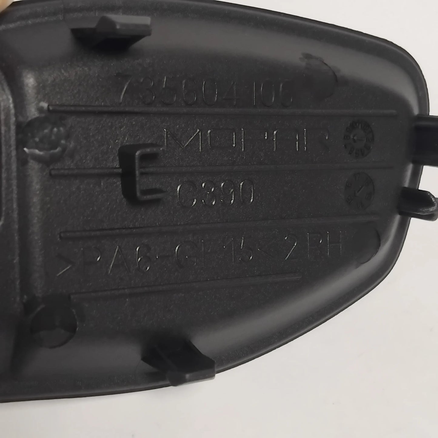 Genuine Fiat Plug | 735607946