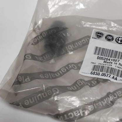 Genuine Tailgate Rubber Pad - Fiat 500X / Alfa Romeo Stelvio | 52041027