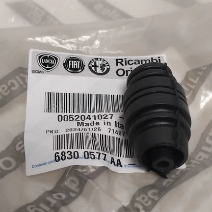Genuine Tailgate Rubber Pad - Fiat 500X / Alfa Romeo Stelvio | 52041027
