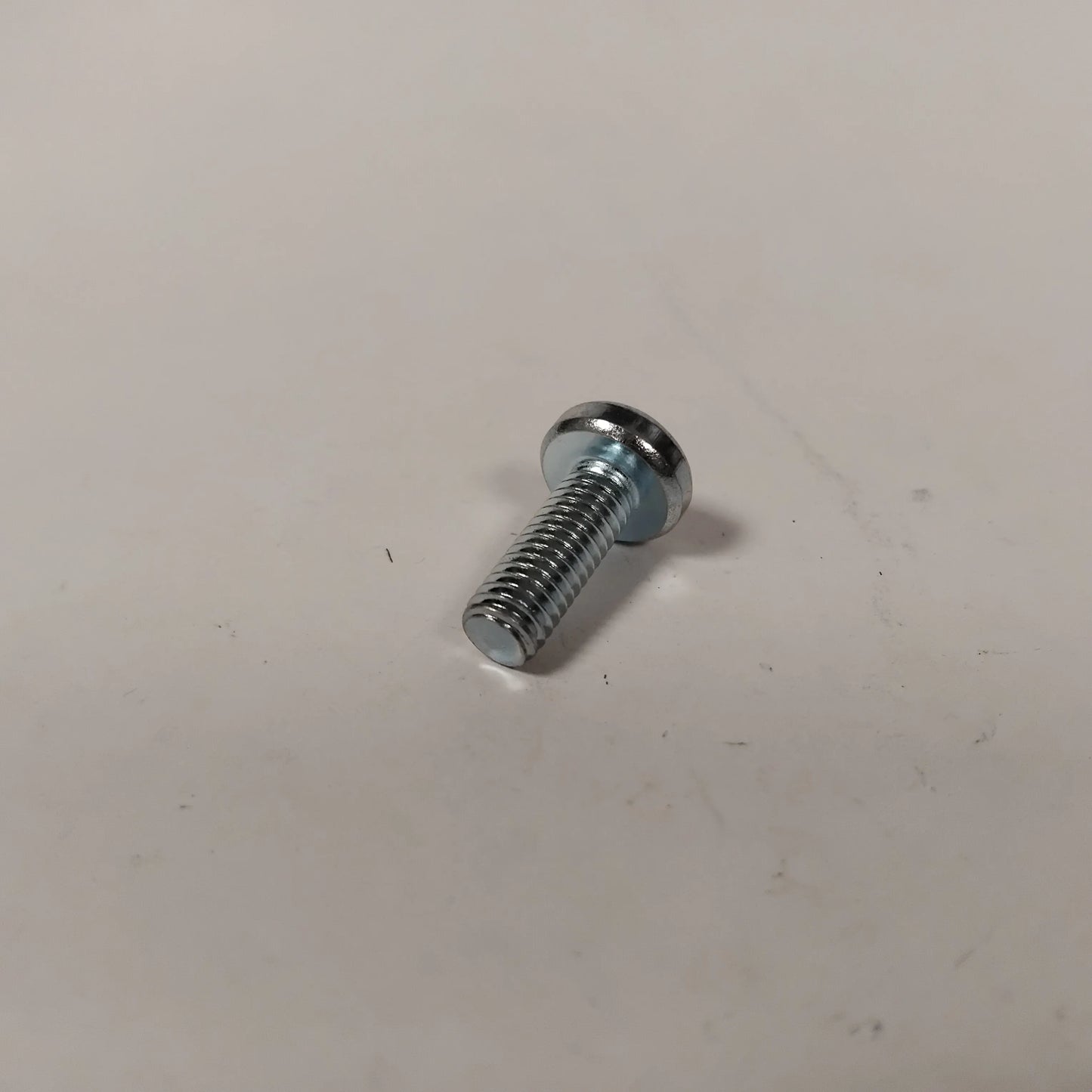 Genuine Vauxhall Screw | 55588147