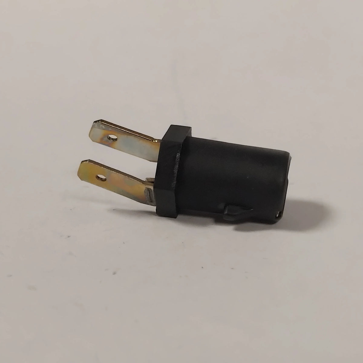 Genuine Volvo Gcp Bulb Socket | 03345719
