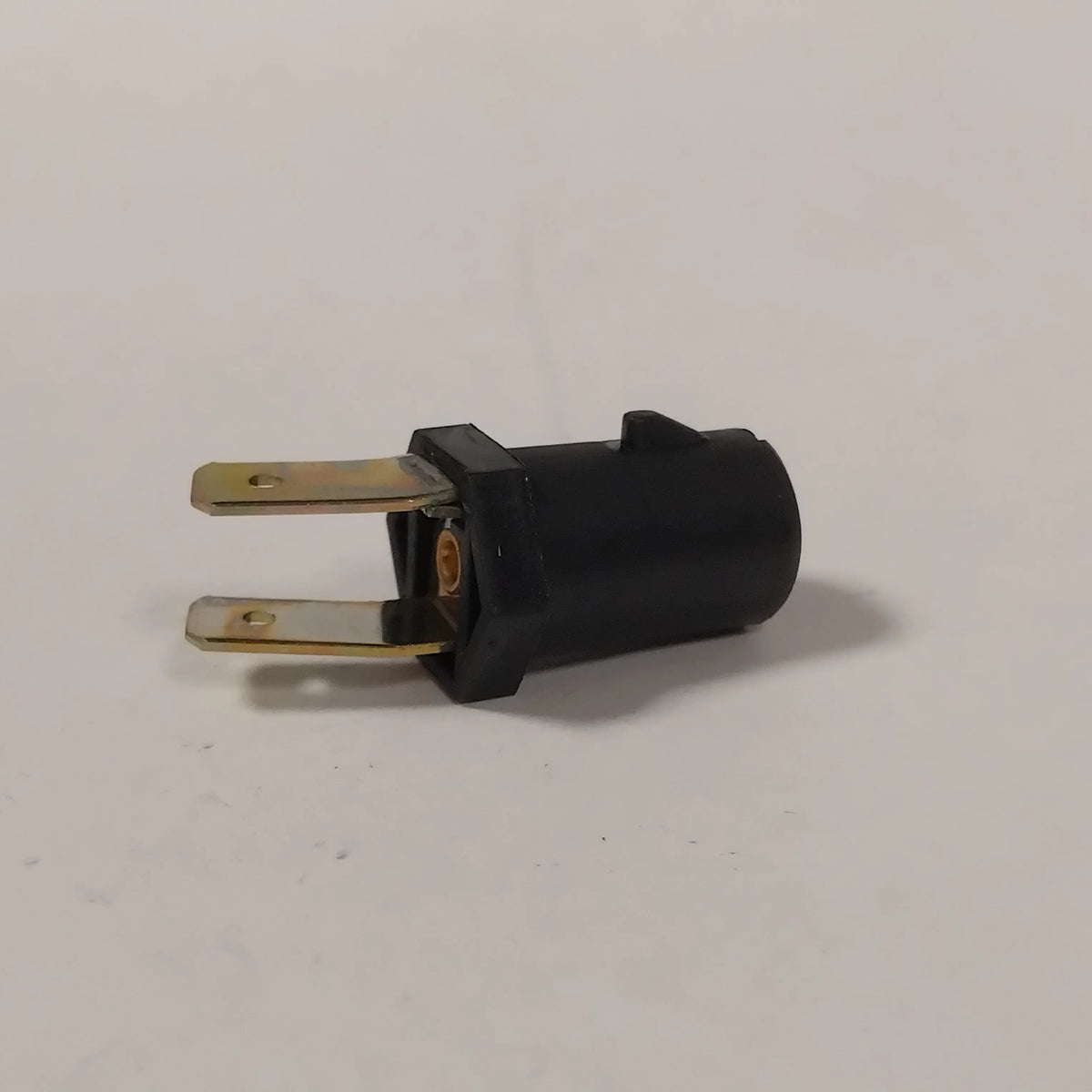 Genuine Volvo Gcp Bulb Socket | 03345719