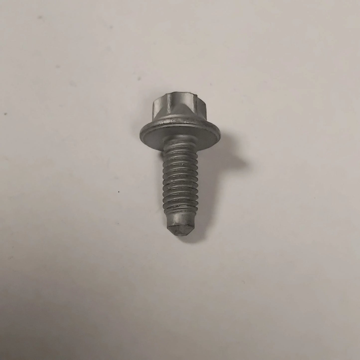Genuine Fiat Screw | 811900001