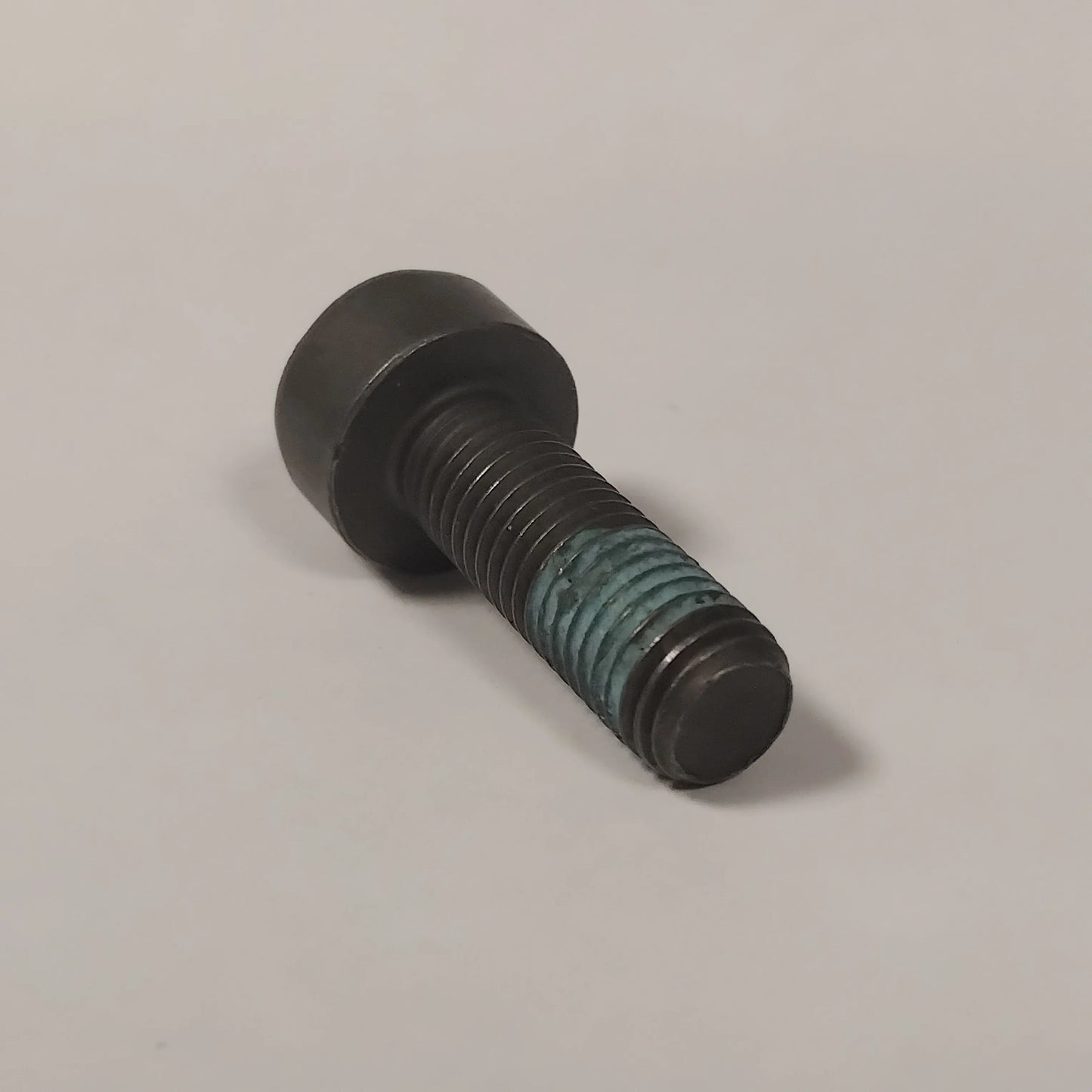Genuine Mazda Bolt Lock Flywh | Y65511511