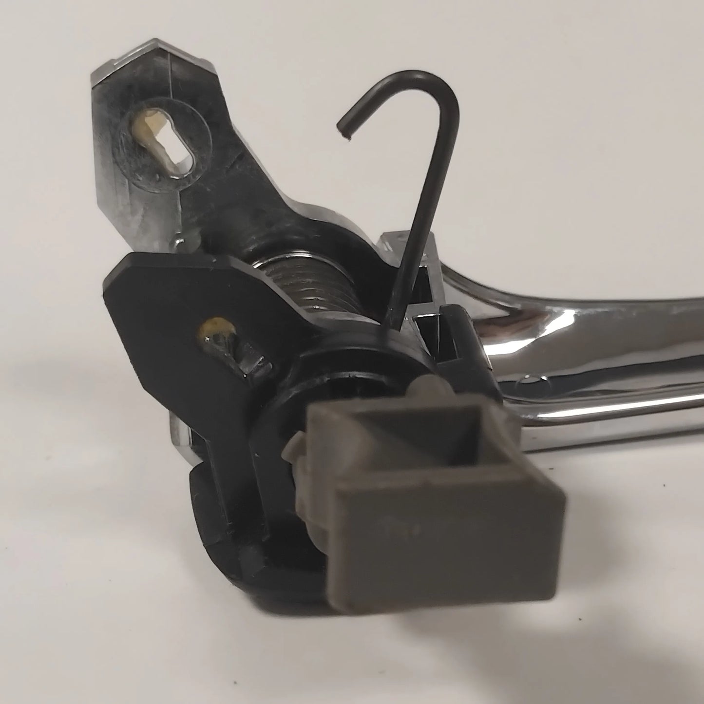 Genuine Mazda Handle(L),Inner | D46159330A02