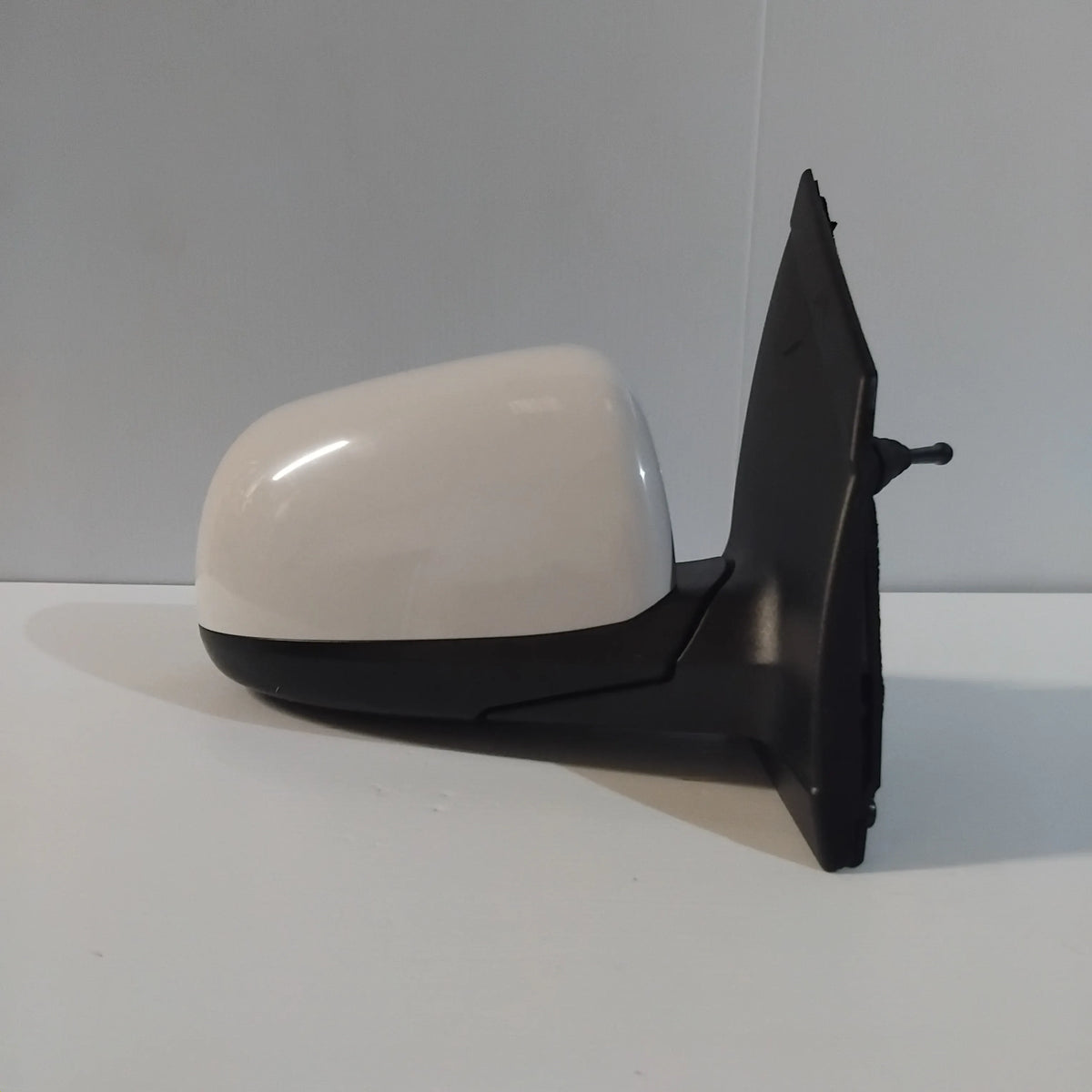 Genuine Driver Side Wing Mirror - Kia Picanto 2011-2017 | 876201Y010