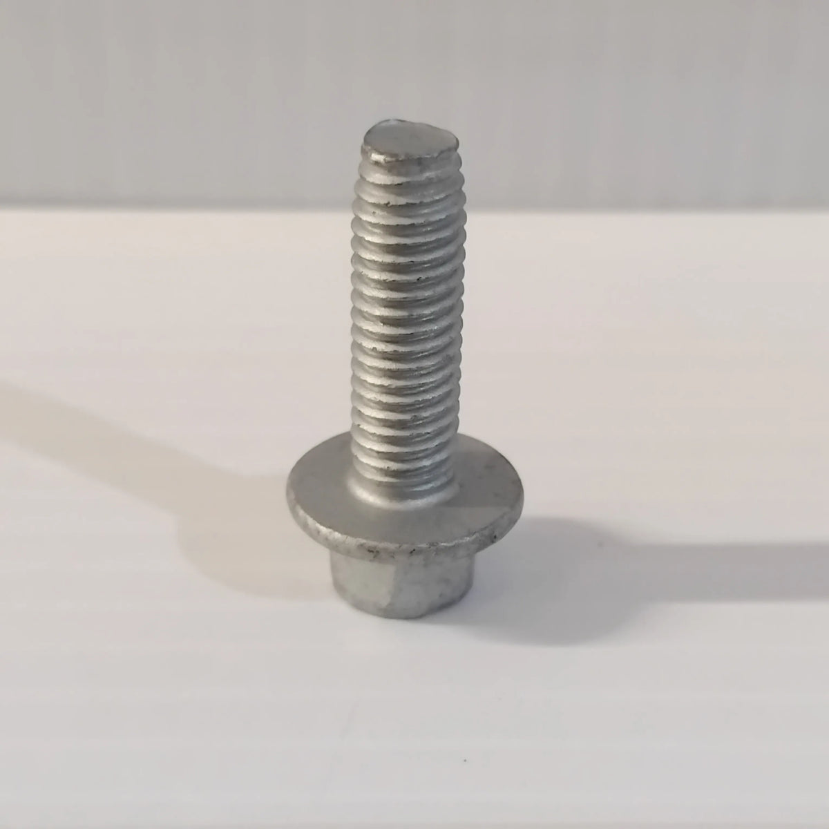 Genuine Ford Screw | 1472747