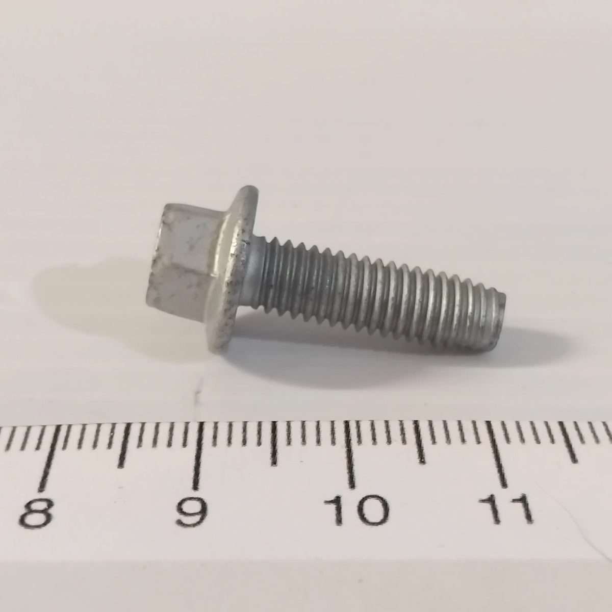 Genuine Ford Screw | 1472747