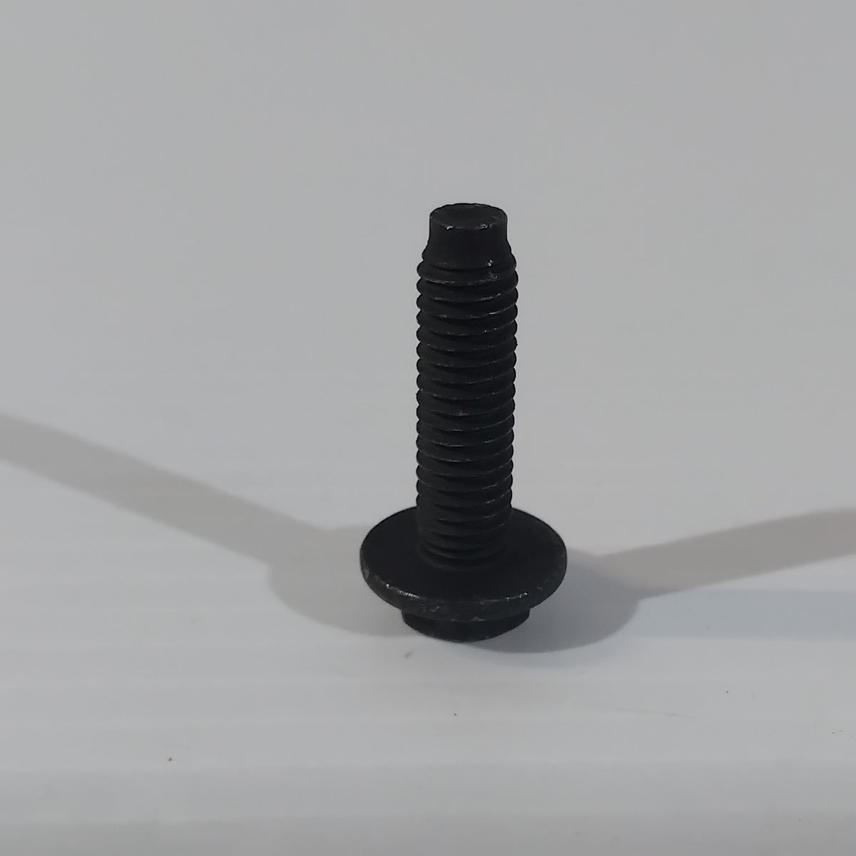 Genuine Bolt - M6x20mm - Ford Mondeo / Transit / Fiesta 2.0 EcoBlue | 2020110