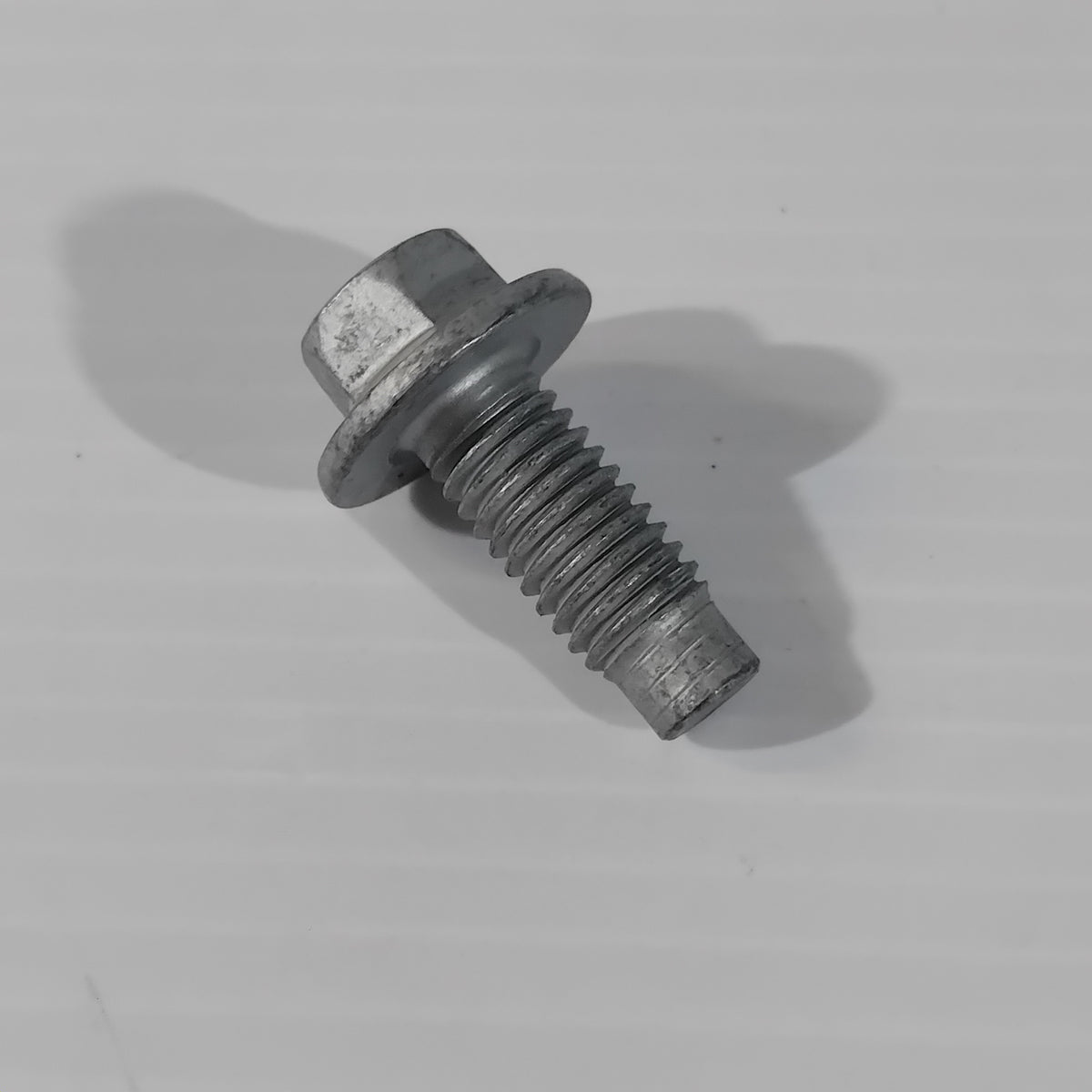 Genuine Renault Vis H Emb M8-20 | 77 03 002 745