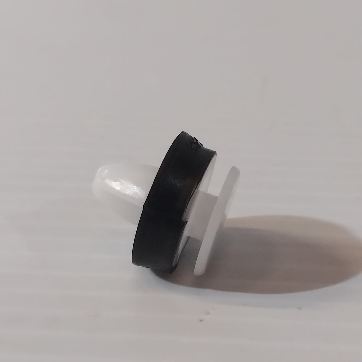 Genuine Ford Clip - Trim | 5255437