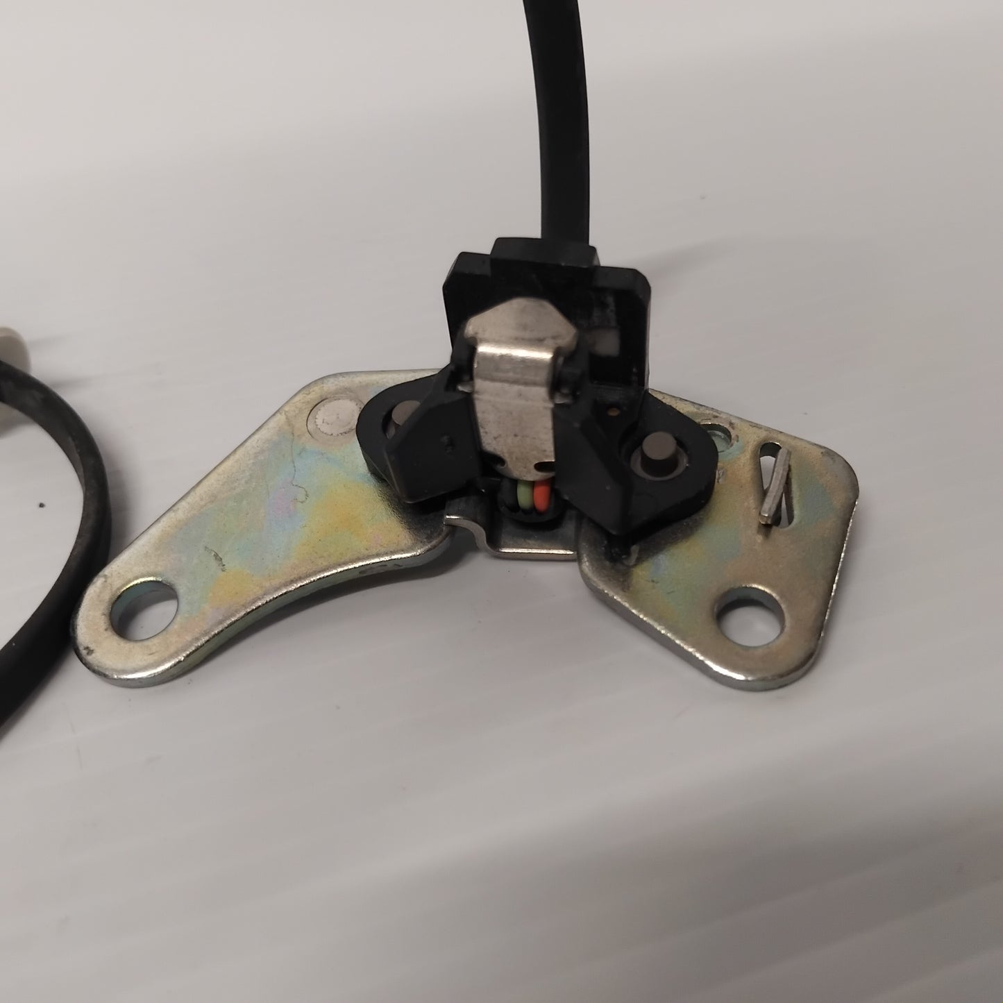 Genuine Camshaft Sensor - Fiat Doblo 2000-2016 1.6 | 46481306