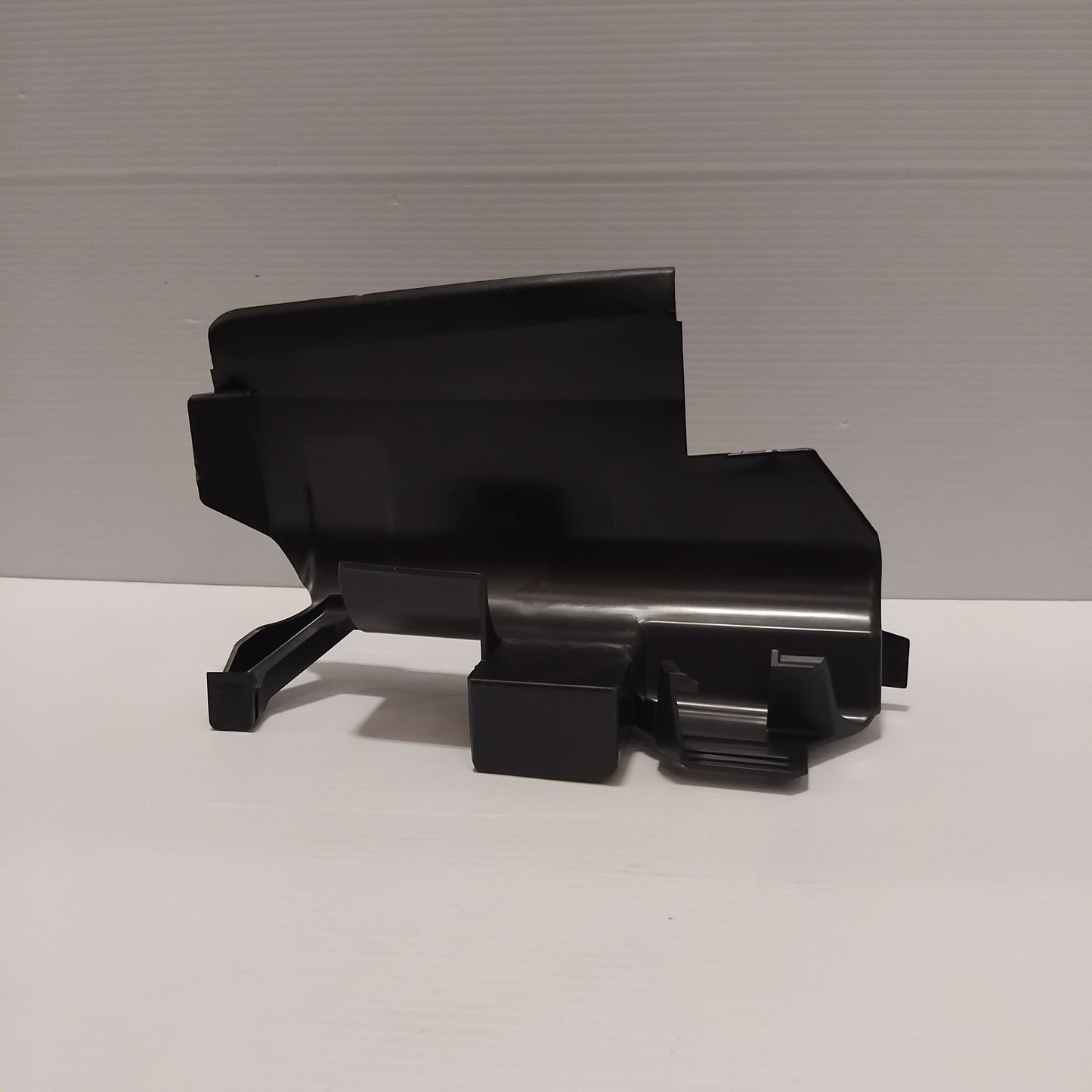 Genuine Ford Deflector - Air | 1865706