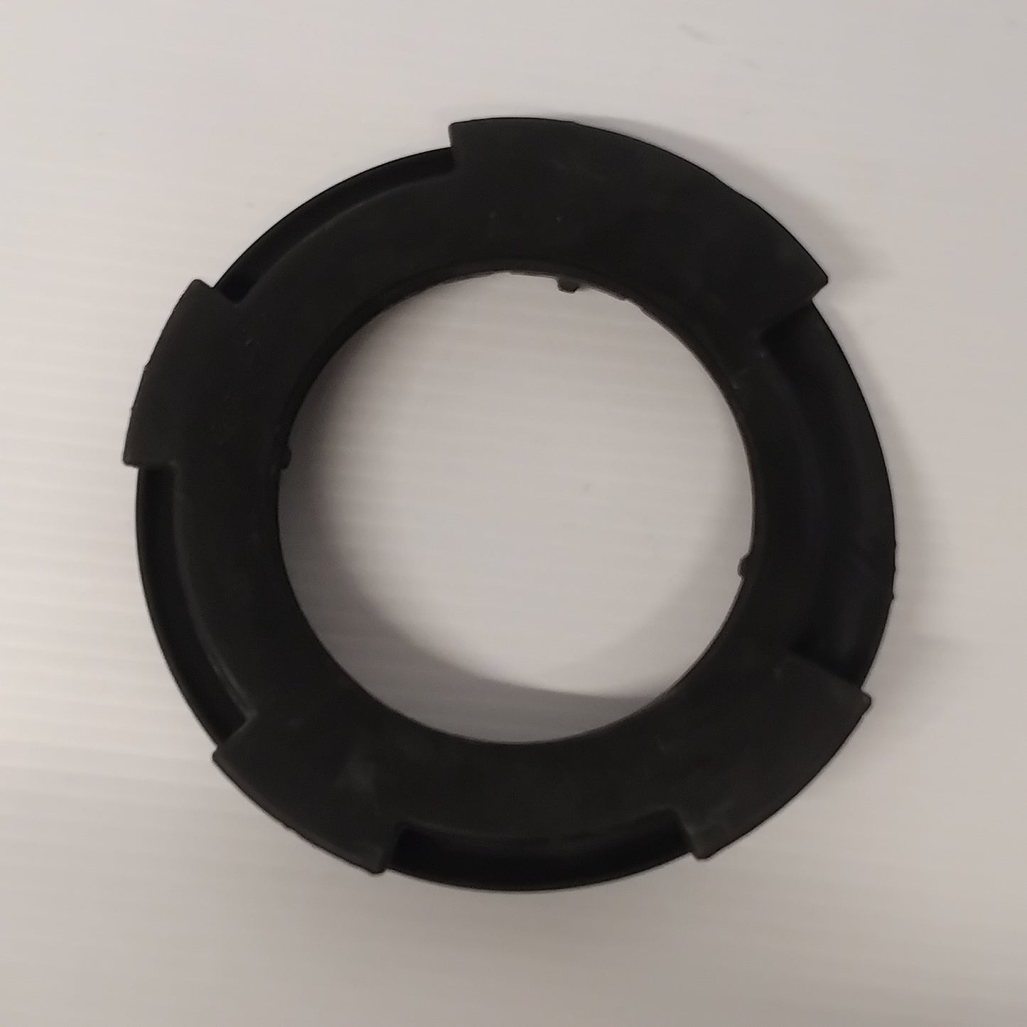 Genuine Rear Suspension Strut Upper Pad - Kia Rio 2011-2017 | 553311W000