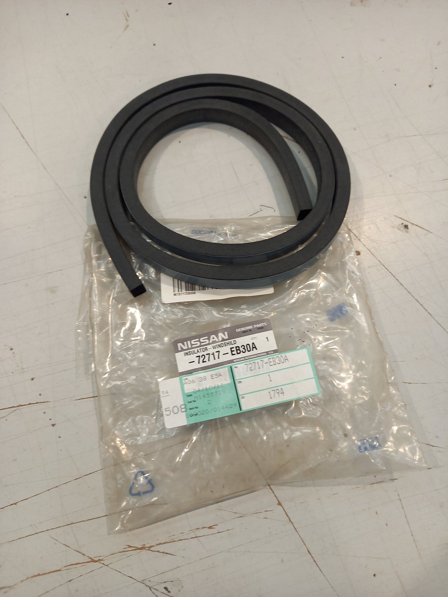 Genuine Nissan Insulator-Winds | 72717EB30A