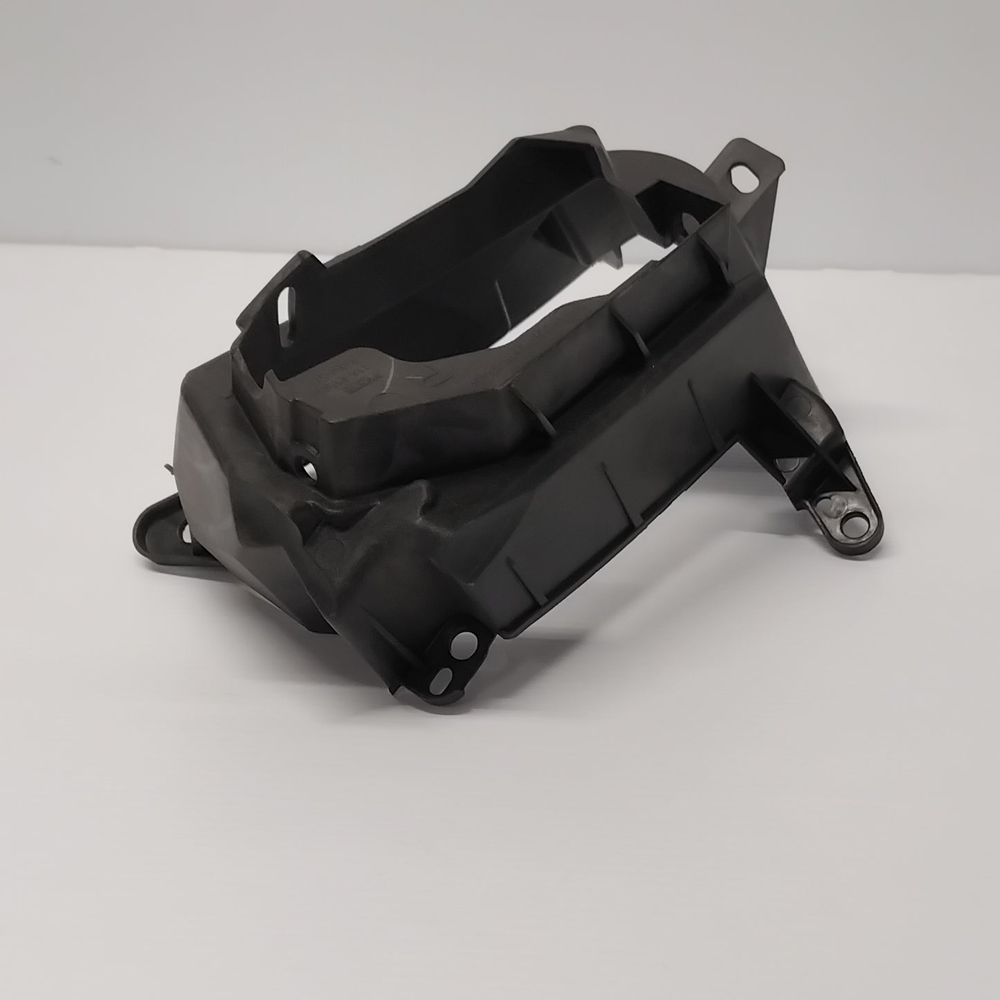 Genuine Front Right Fog Lamp Bracket - Mazda 3 2008-2009 | BDG751684C