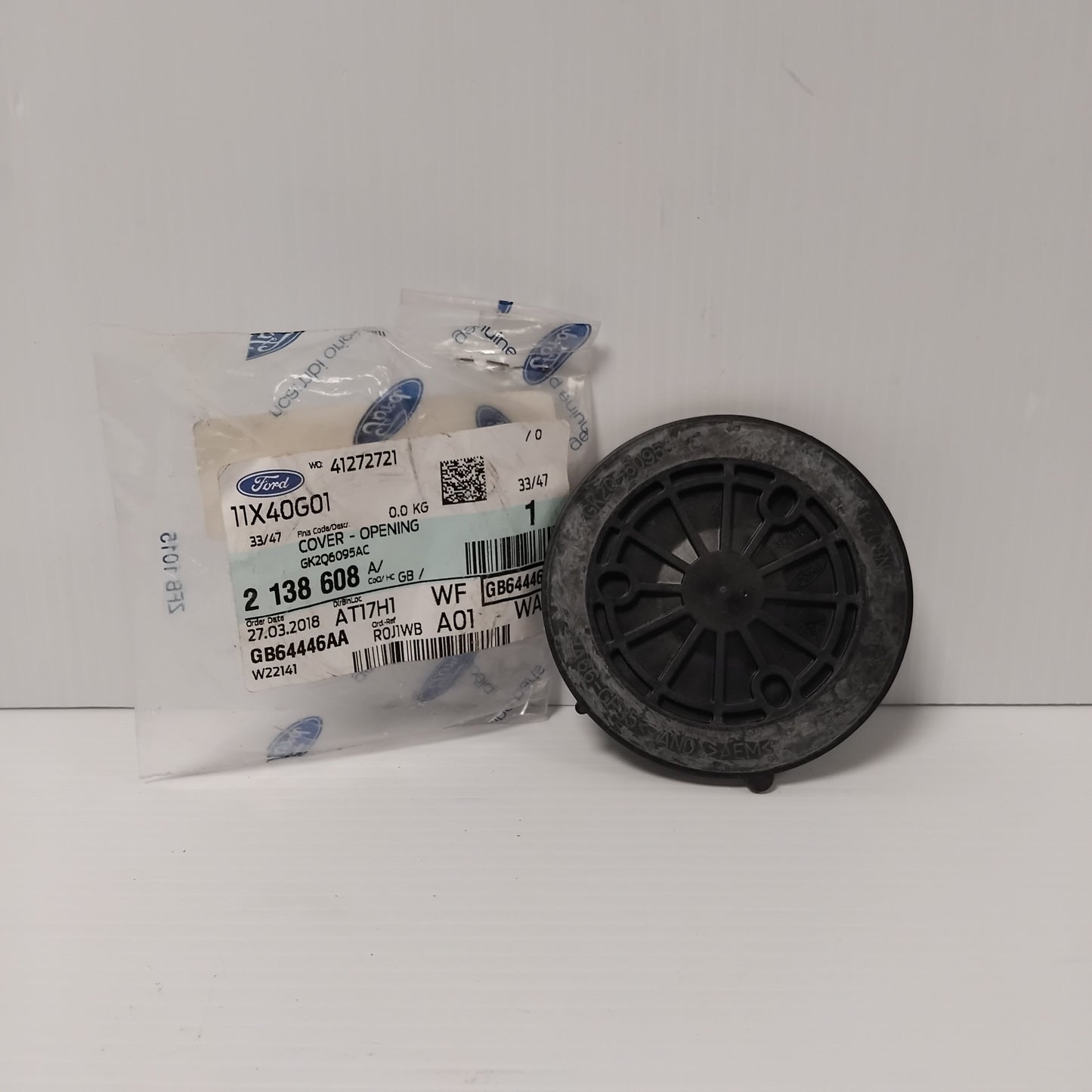 Genuine Ford Cover - Opening | 2138608