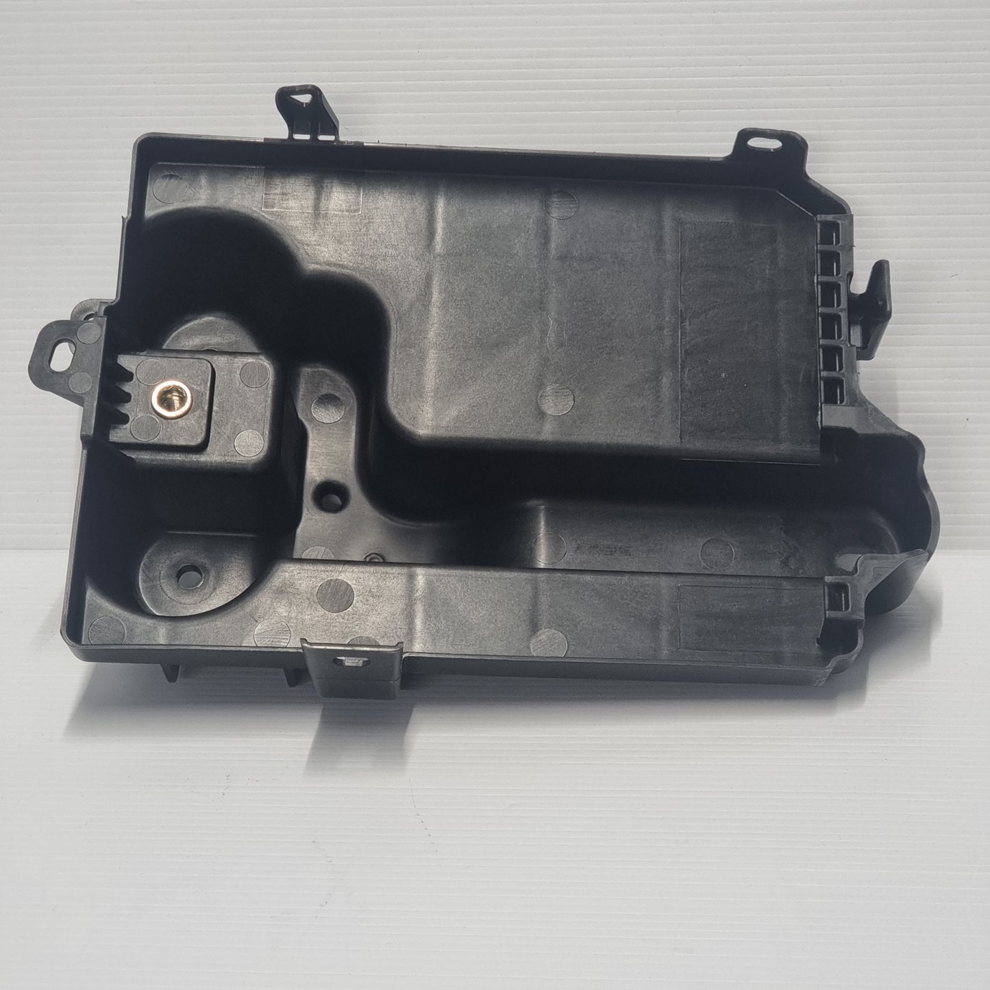 Genuine Suzuki Tray Comp,Battery Atk4 | 72520-62R10-000