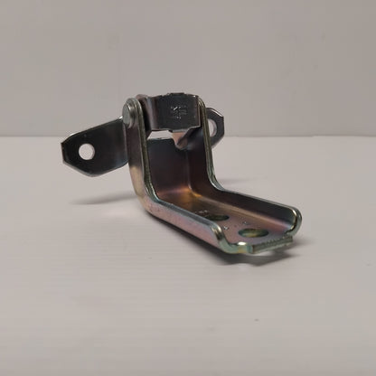 Genuine Suzuki Hinge, Front Door Avk3 | 69320-68LB0-000