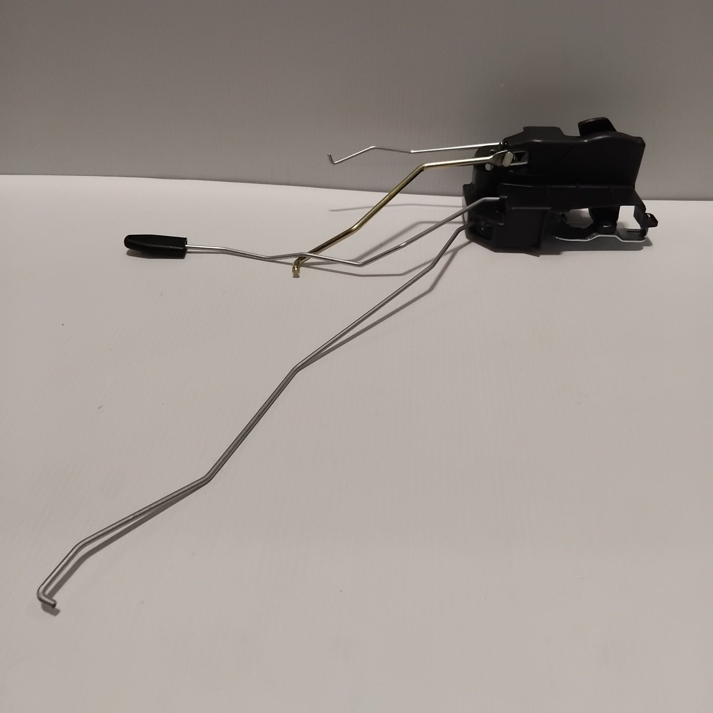 Genuine Kia Latch Assy | 8131007000EQ