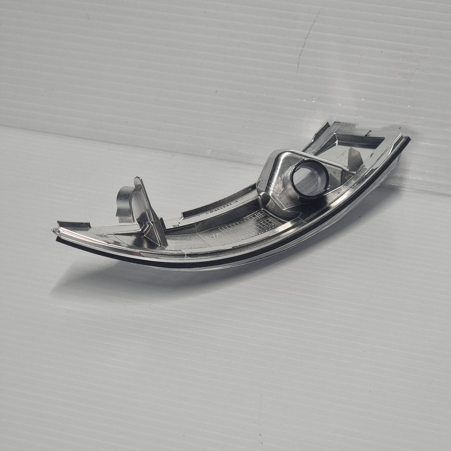 Genuine Left Wing Mirror Indicator - Ford B-Max / Fiesta | 1748313