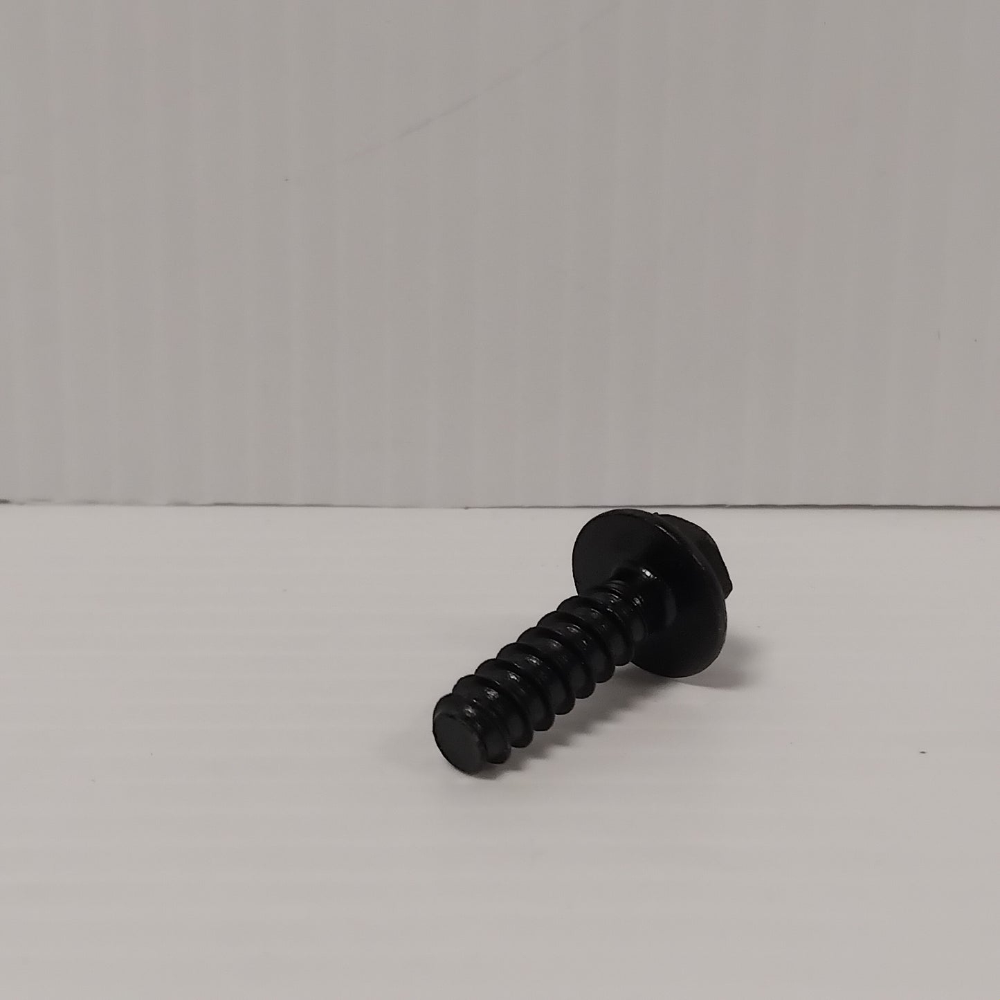 Genuine Ford Screw | 4799467