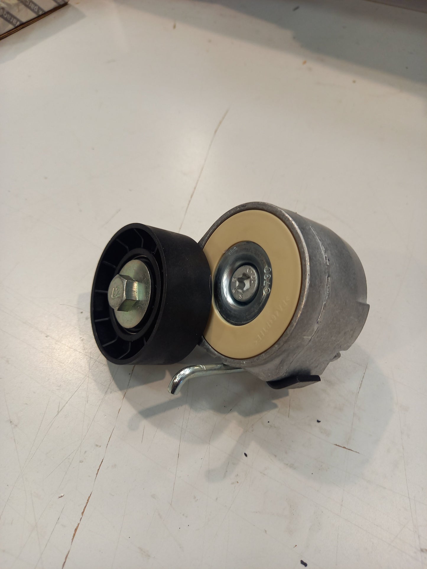 Genuine Fiat Belt Stretcher | 51821652