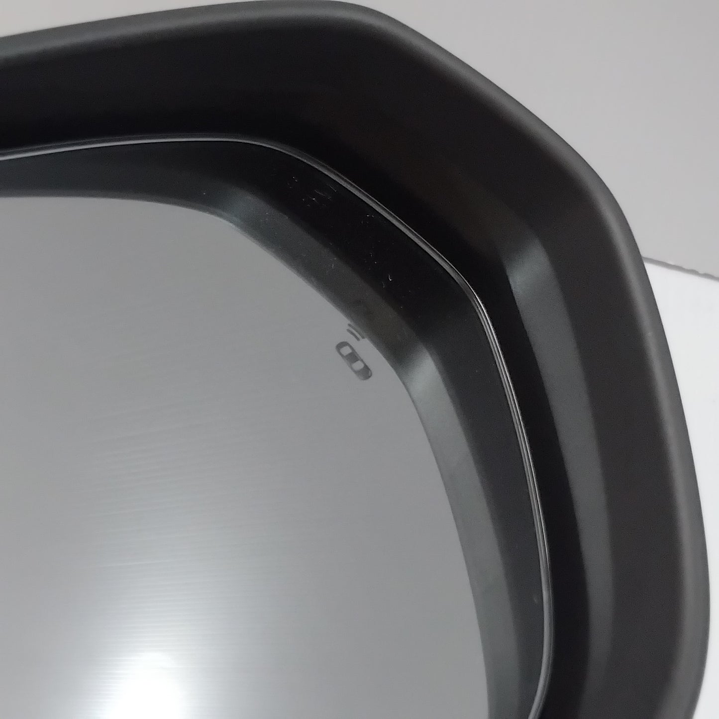 Genuine Mg Mirror Asm-O/S Rr View | 11134557-SPRP