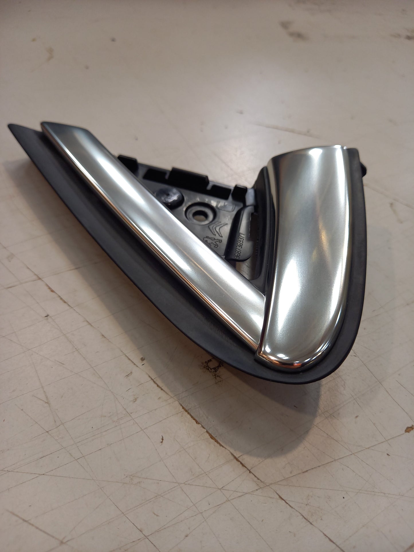 Genuine Peugeot Drip Moulding | 9025JR