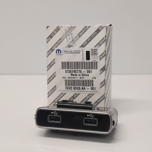 Genuine Double USB Port - CarPlay / Android Auto - Fiat 500 2020- | 735745770