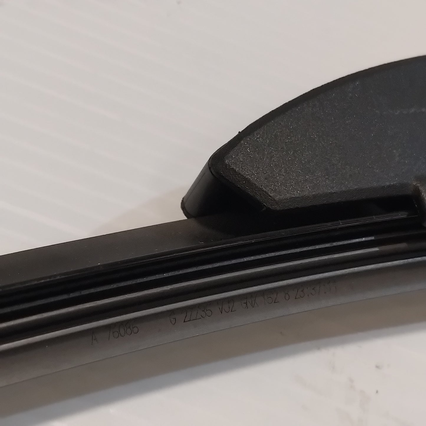 2x Genuine Rear Wiper Blade - Dacia Duster / Logan / Sandero | 28 89 011 58R