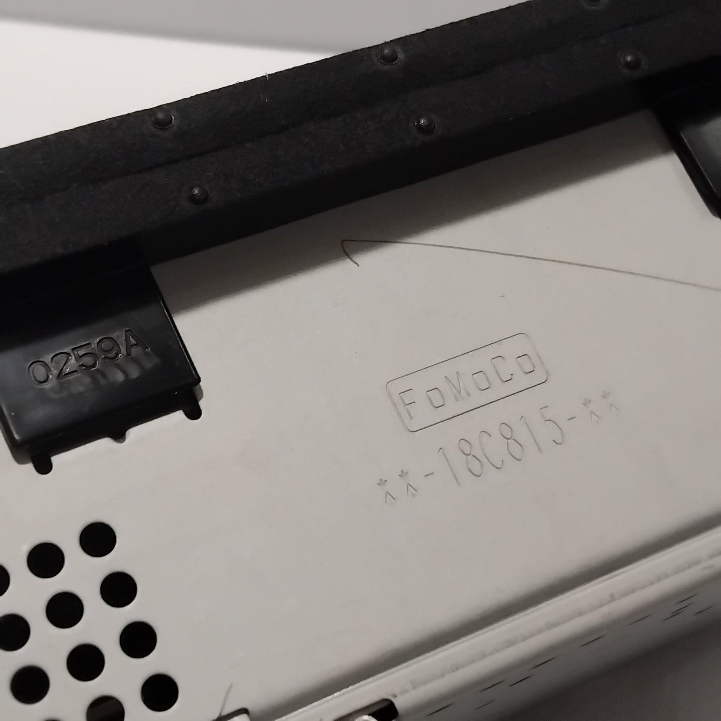 Genuine Ford Radio With Cd Player | 2161674