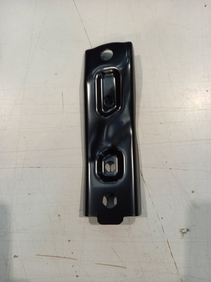 Genuine Mazda Bracket(R),Cros | DA6A34H25A