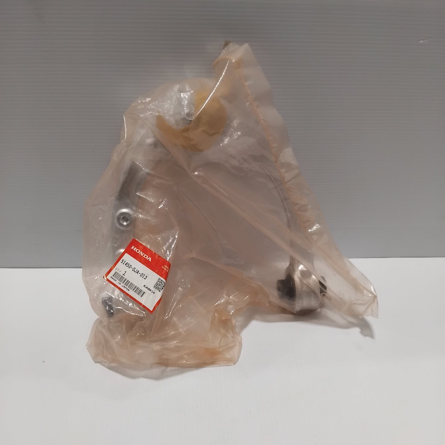 Genuine Honda Arm Comp., R. Fr. Upper | 51450SJA013