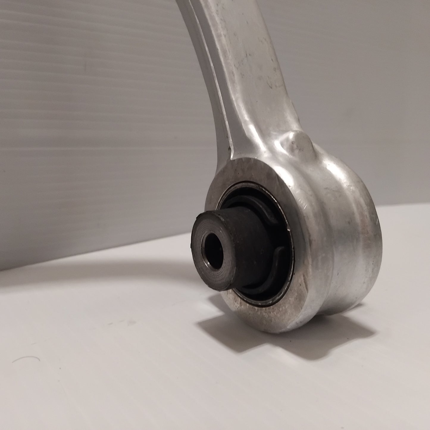 Genuine Honda Arm Comp., R. Fr. Upper | 51450SJA013