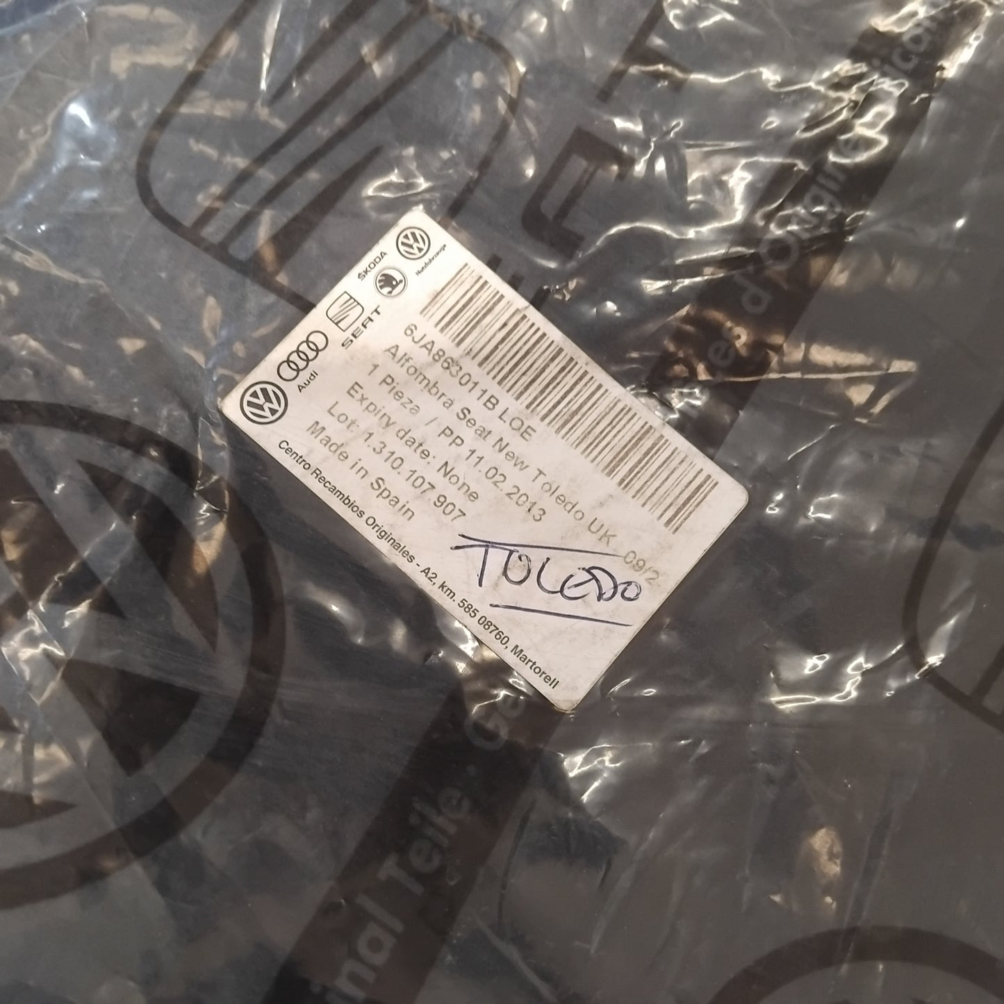 Genuine SEAT Footmat | 6JA863011BLOE
