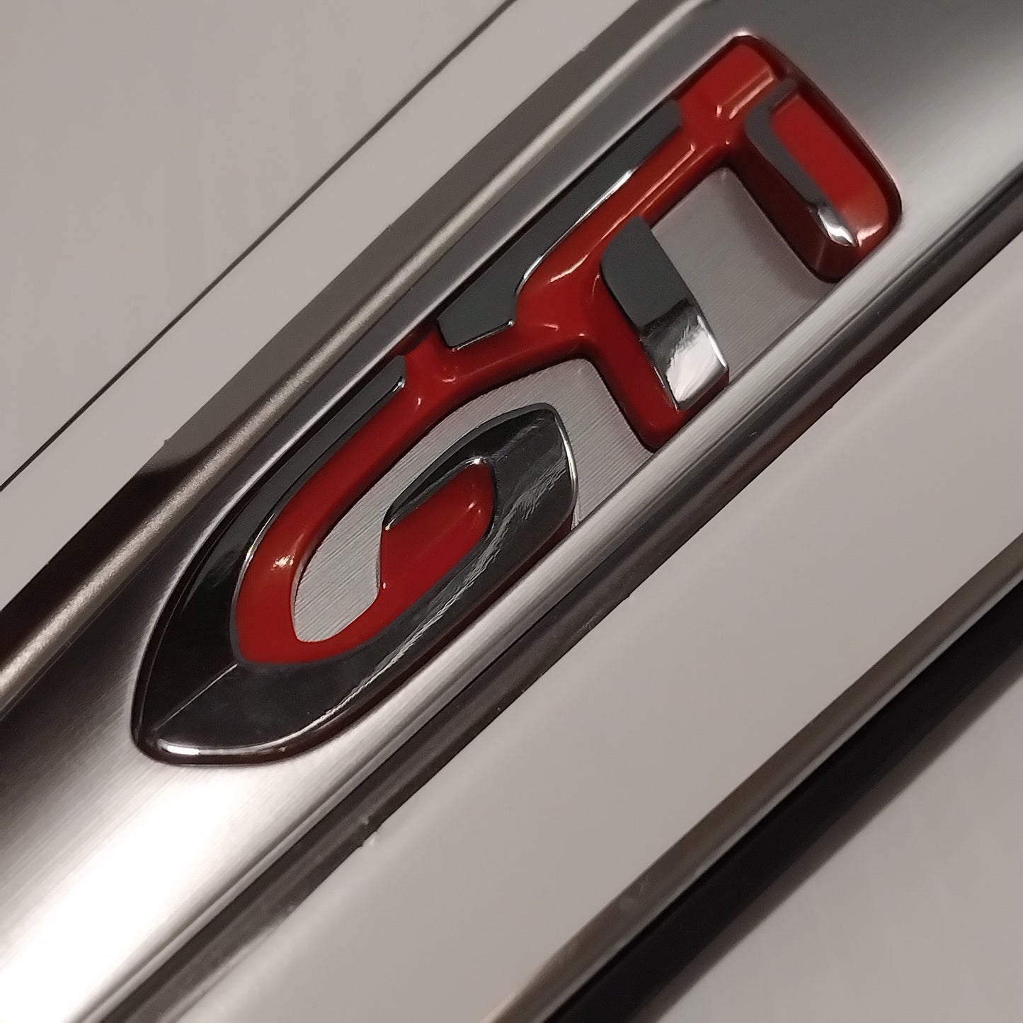 Genuine Peugeot Rr Qtr Moulding | 9803481680