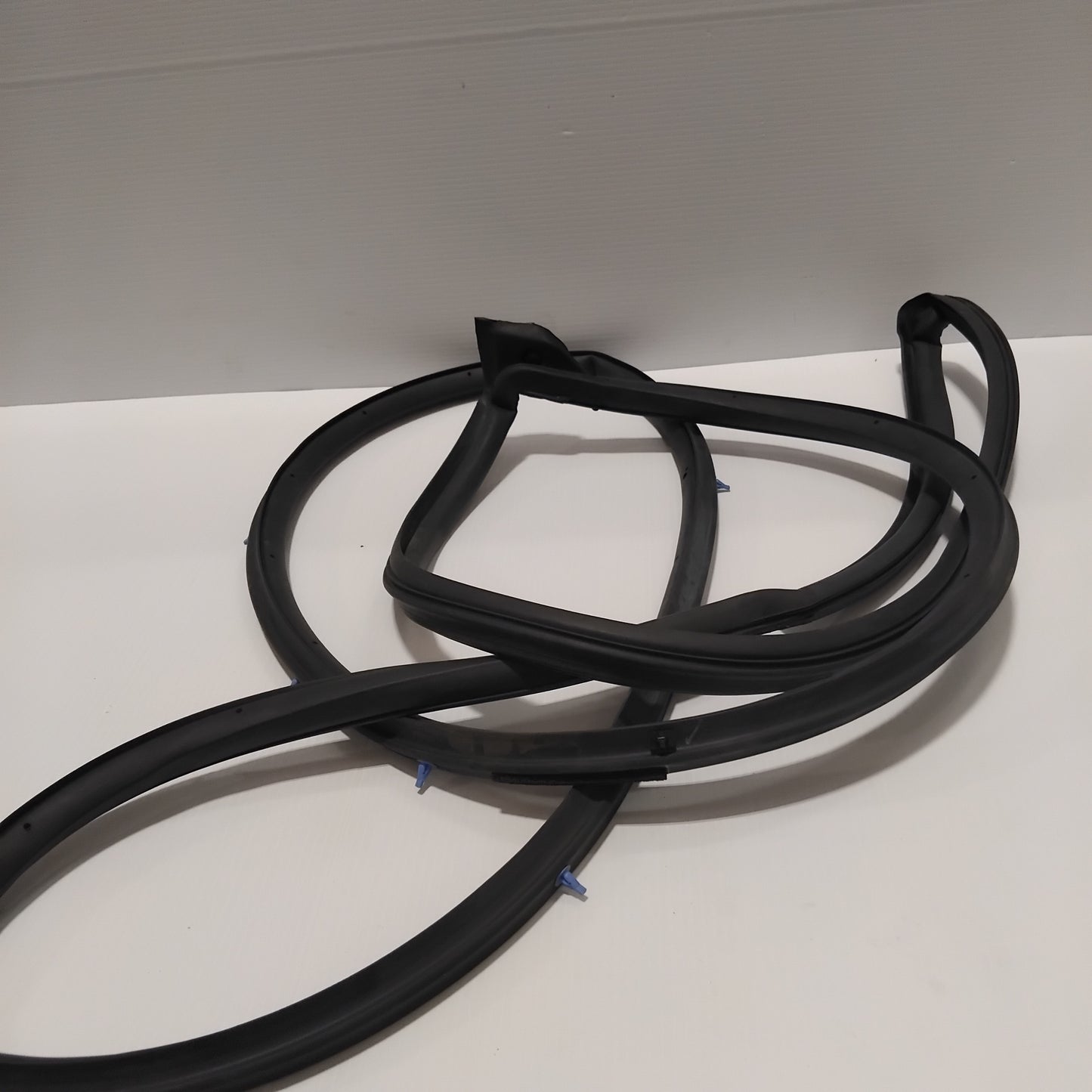 Genuine Honda Weatherstrip, R. Fr. Door | 72310TG0T01